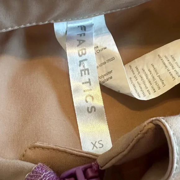 Fabletics Harmony Zip-Down Romper Shorts Cargo Safari w/ Belt Size XS Women's - Picture 11 of 12